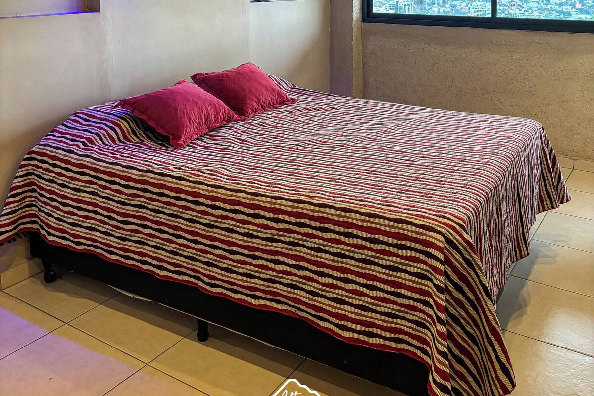 Comfort Apartment, Multiple Beds, Patio, Lake View | Egyptian cotton sheets, premium bedding, down comforters