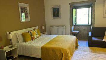 Doppelzimmer | Schreibtisch, kostenloses WLAN, Bettwäsche