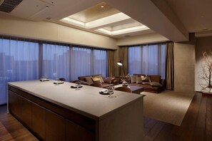 Room - HIDEOUT (Kyoto)