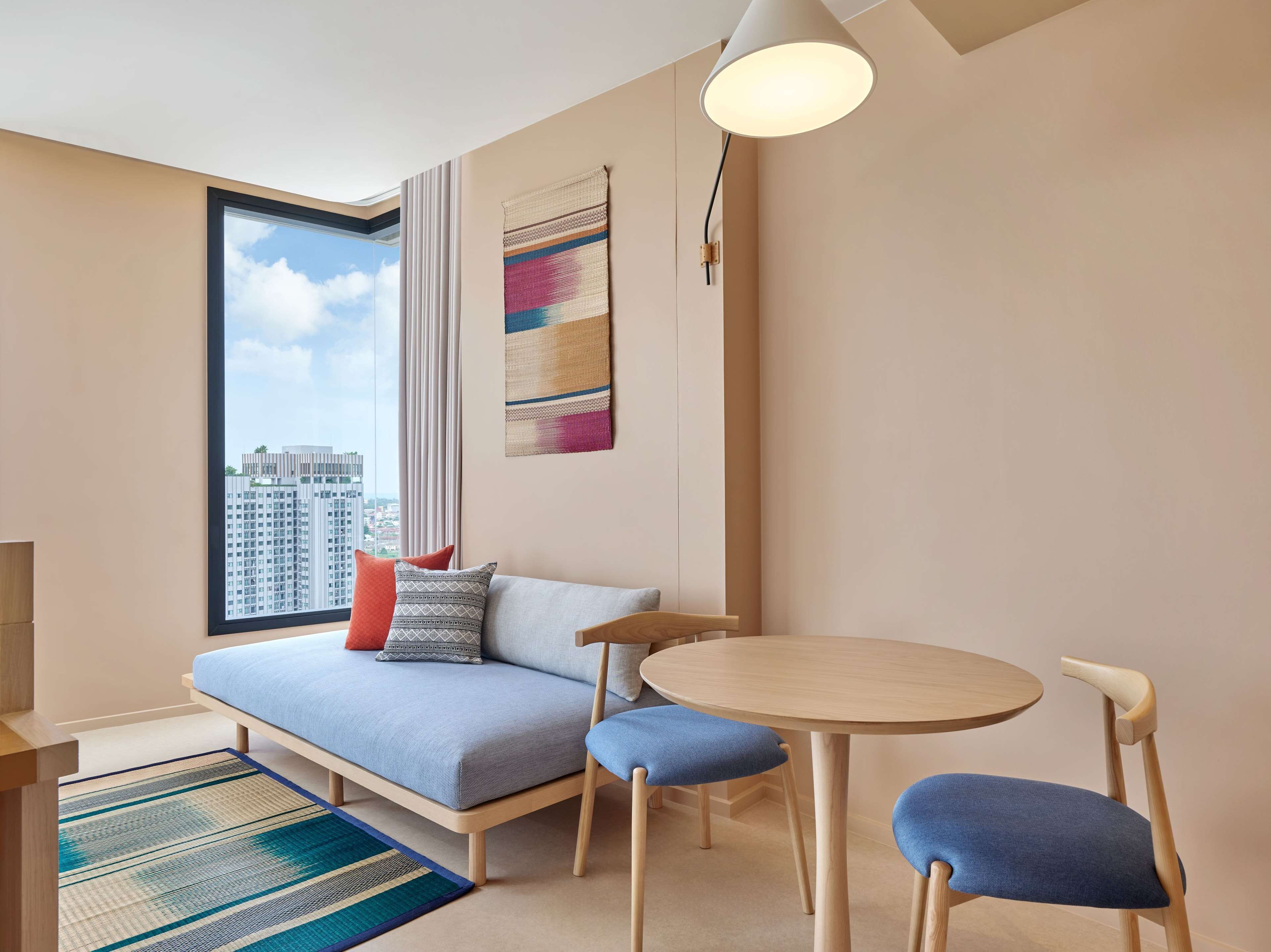 Basic Room, 1 King Bed, Corner | Living area | 55-inch LED TV with satellite channels