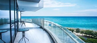 Linghai Boutique Seaview Apartment