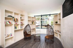Unclassified image, 5 of 31, button - Linghai Boutique Seaview Apartment (Beihai)