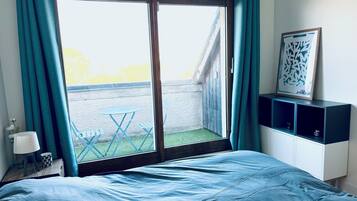 5 slaapkamers, een bureau, reisbedje, gratis wifi