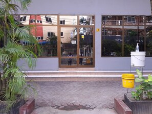 Exterior - Hotel Ideal (Dar es Salaam)
