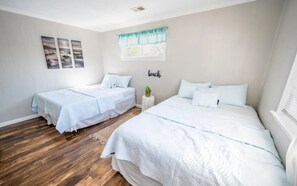 2 bedrooms, free WiFi, bed sheets