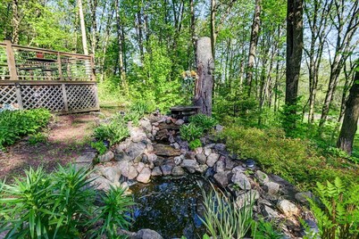 NEW OWNR SPECL - Hilltop Oasis w/ HotTub+Sauna-Close to Wis Dells & Baraboo!