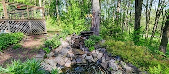 NEW OWNR SPECL - Hilltop Oasis w/ HotTub+Sauna-Close to Wis Dells & Baraboo!