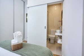 Hair dryer - Oporto Yellow Villas 8 (Porto)