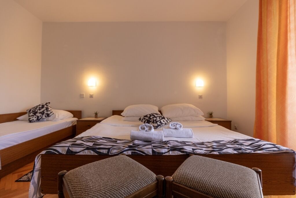 Quadrupla Classic, balcone | Una scrivania, Wi-Fi gratuito