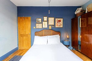 1 quarto, escrivaninha, Wi-Fi, roupa de cama