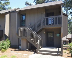 Exterior - A 5 Min Walk To Pinehurst Resort! Fully Renovated 1BR/2Bed Condo Now Availabile! (Pinehurst)