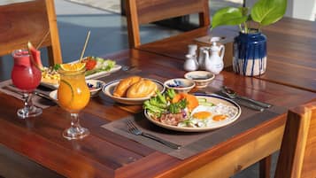 Colazione completa inclusa, servita tutte le mattine