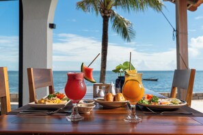 Free daily breakfast - Coco Island Retreat Phu Quoc (Phu Quoc)