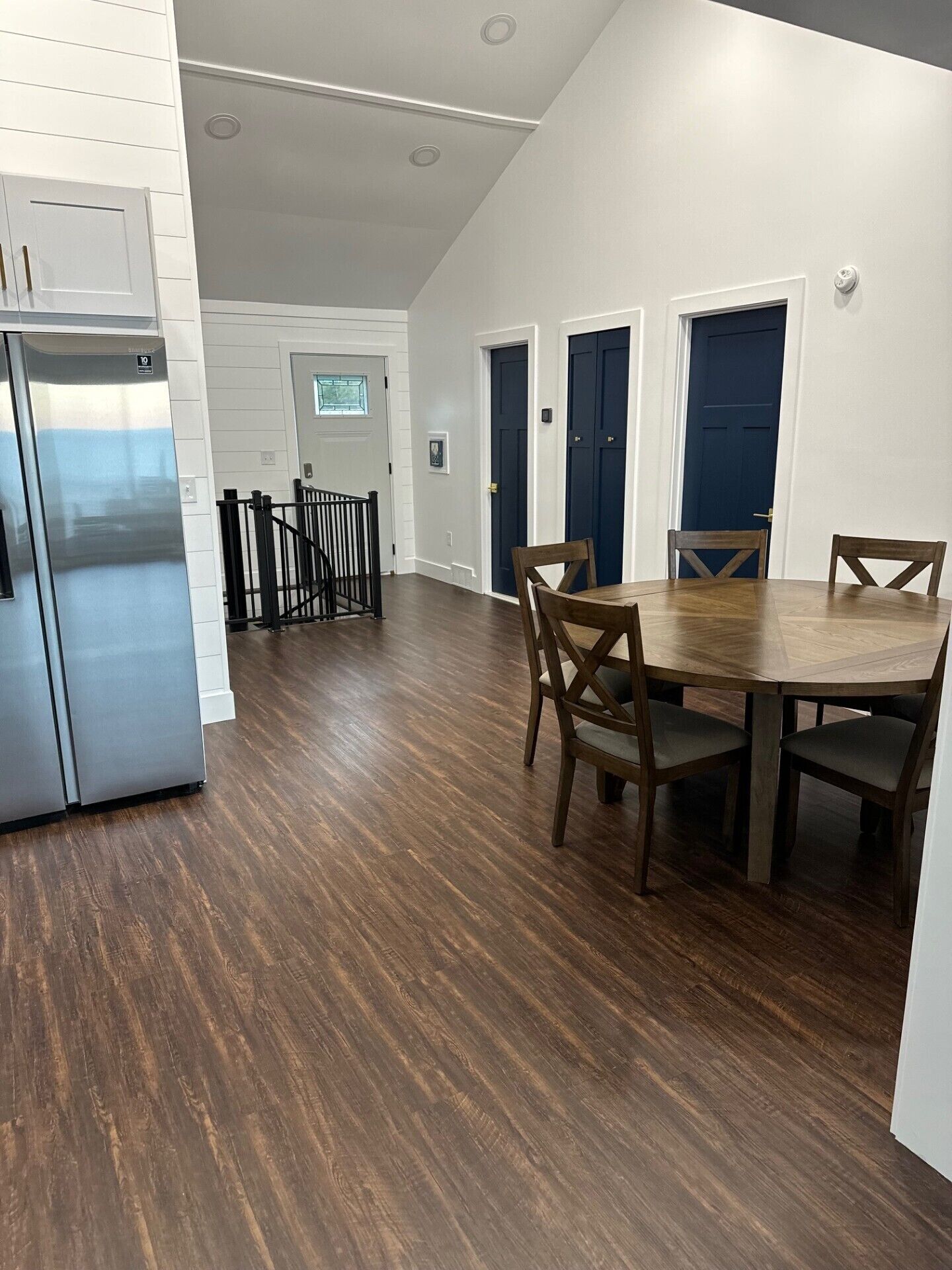 Lakefront Home - Fully updated!