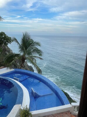 Pool -  Cliffside Villa, Casita, and Pool with Stunning Ocean Views (San Francisco)