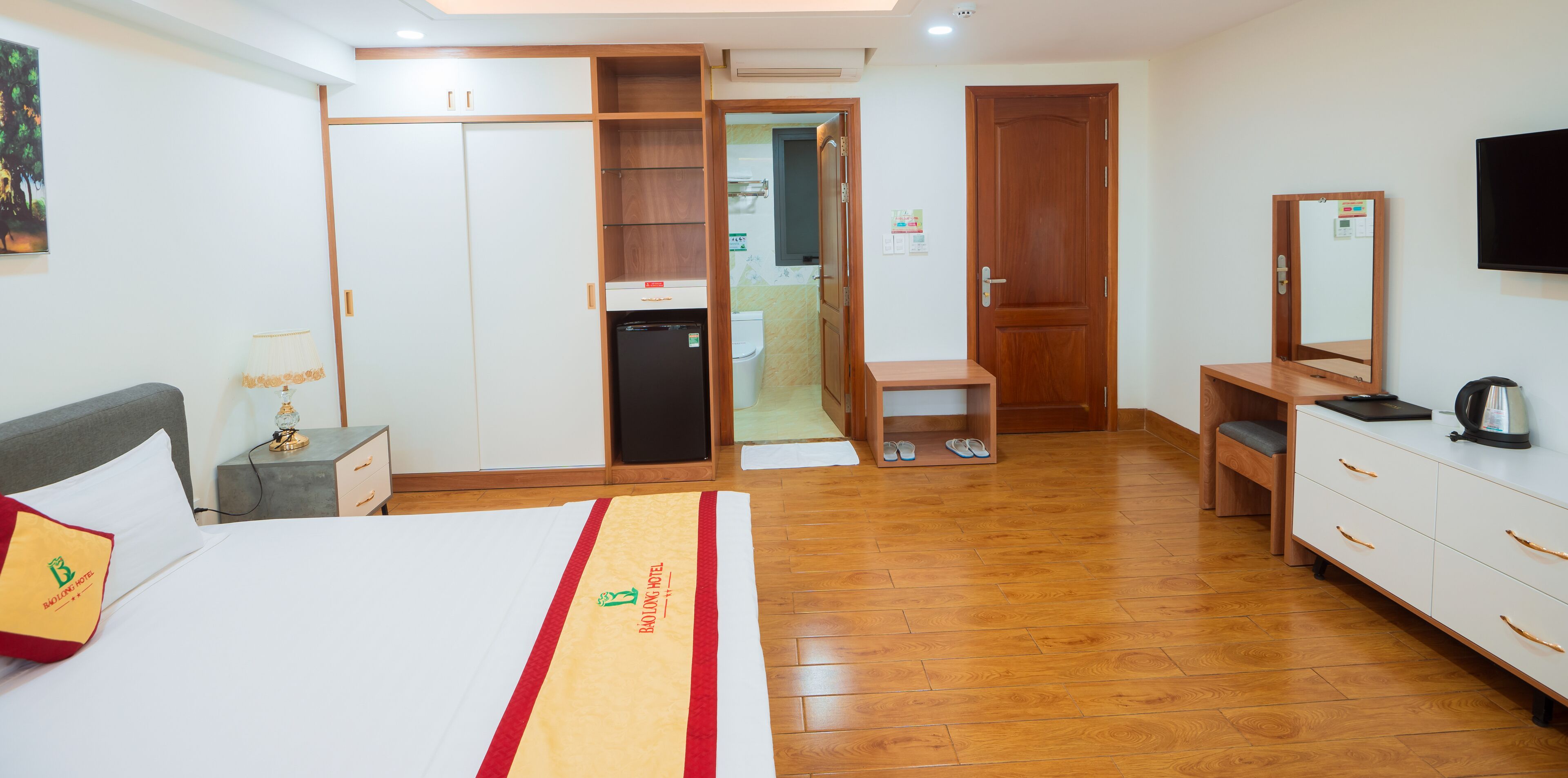 Bao Long Go Vap Hotel