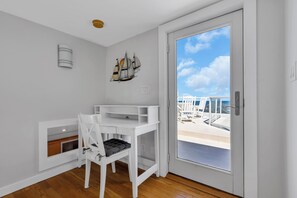 Interior - Cozy 4 Bedroom Home with Amazing Ocean View! (Point Pleasant Beach)