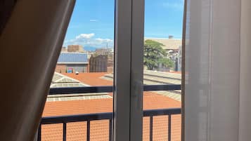 Deluxe Room, 1 King Bed, Non Smoking, Ensuite | View from room