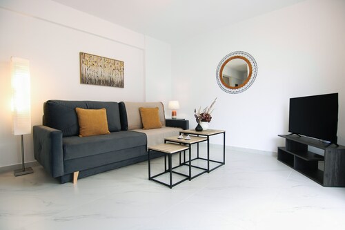 Phaedrus Living: Skiathos Luxury Residences Lime