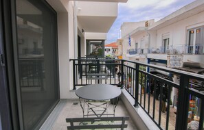 Exterior - Phaedrus Living: Skiathos Luxury Residences Lime (Skiathos)