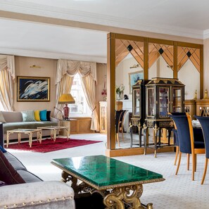 House | 3 bedrooms - Penthouse 3-bed 3-bath on Marble Arch (London)