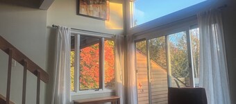 TROUT CREEK # 34 GREAT to Ski Nubs and Boyne... unit @ Nubs shuttle pickup