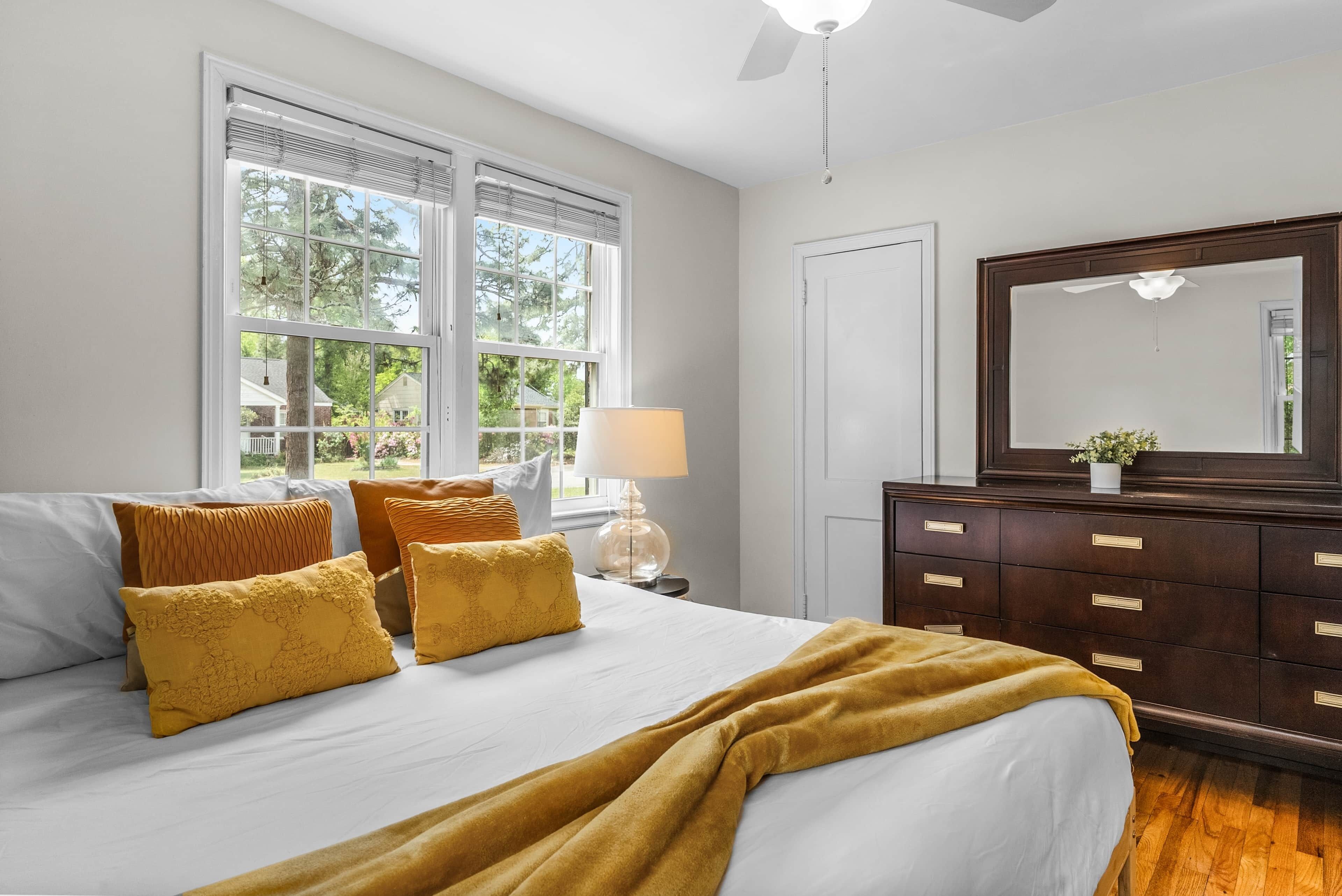 2 Schlafzimmer, Bügeleisen/Bügelbrett, WLAN, Bettwäsche