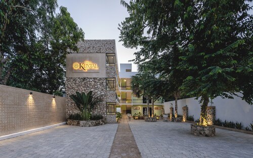 Hotel Kuxtal