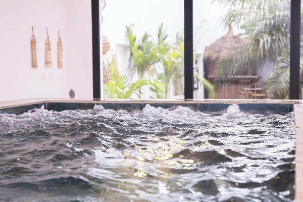 Mandi tangas / hammam, 1 bilik rawatan, perkhidmatan urut