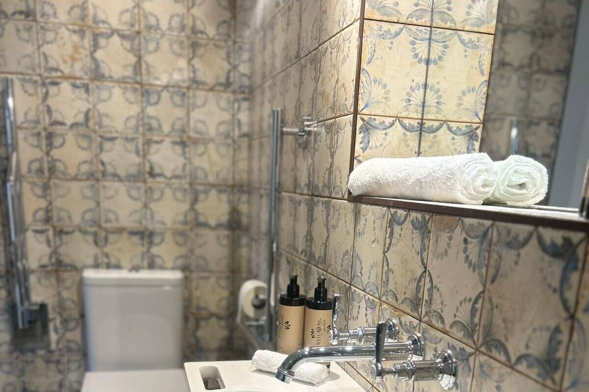 Suite – classic, 1 kingsize-seng, terrasse | 1 soverom, sengetøy av topp kvalitet og blendingsgardiner