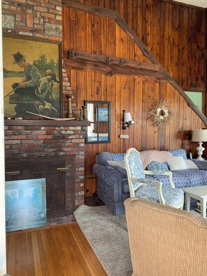 Living area - Welcome to "A Stones Throw" Cottage located steps from the beach. (Scituate)