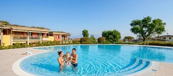 DesenzanoLoft CO2 – In residence with 5 pools