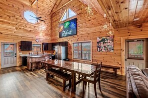 Interior - Mtn cabin w/ fireworks view! Heated pool & hot tub (Pigeon Forge)