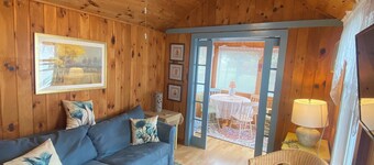 Wells / Ogunquit country cabin Sleeps 4