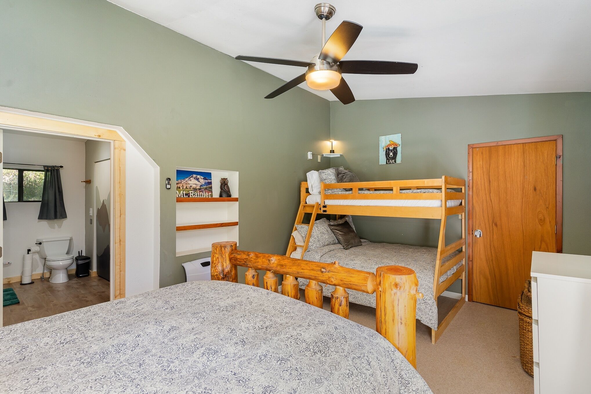 2 soveværelser, strygejern/strygebræt, internetforbindelse, sengetøj