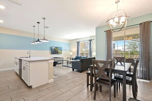 House, Multiple Beds, Pool Access, Pool View (820PBD_M CG) | Interior