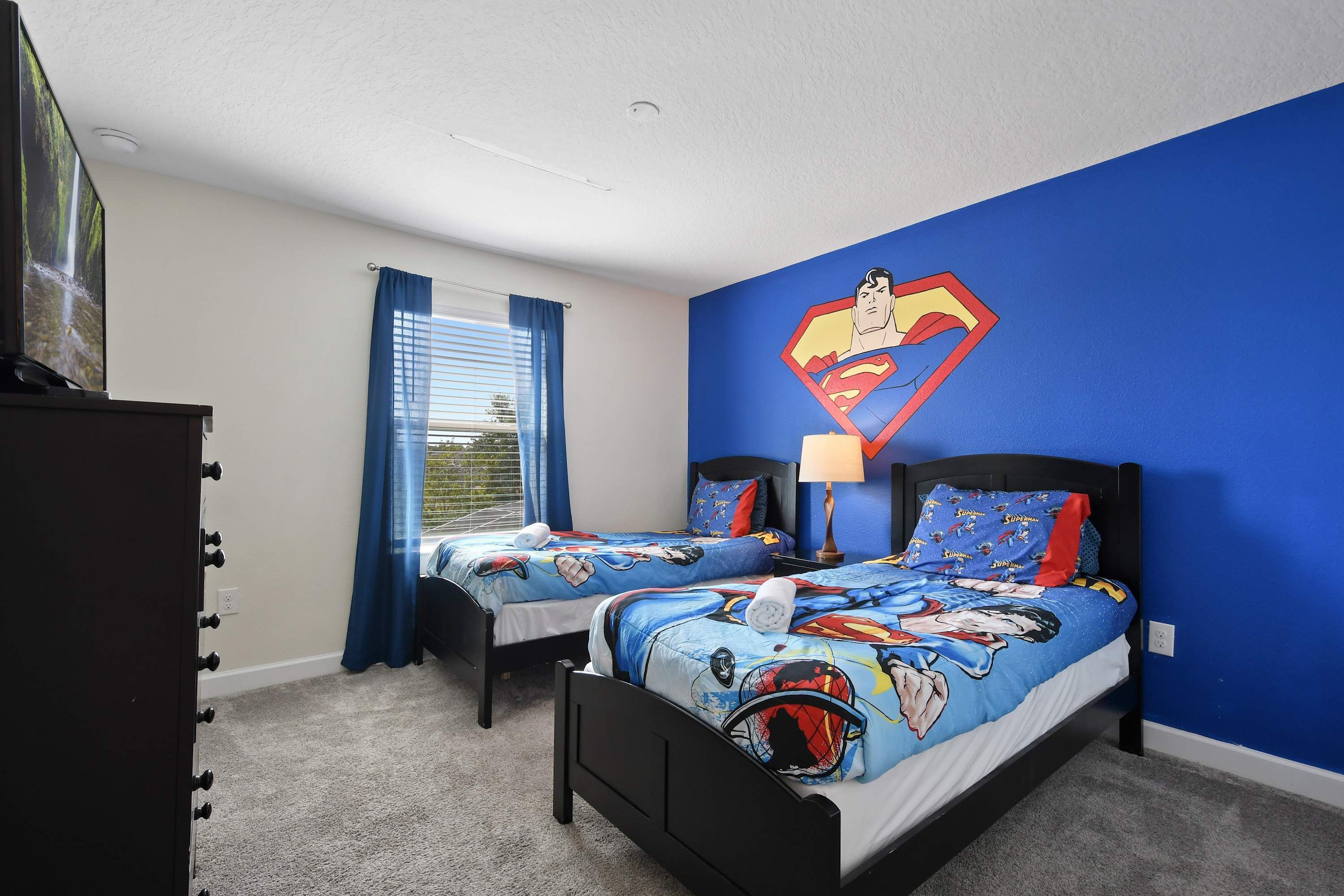 House, Multiple Beds, Pool Access, Pool View (820PBD_M CG) | 4 bedrooms, individually decorated, individually furnished, bed sheets