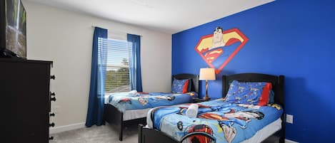 House, Multiple Beds, Pool Access, Pool View (820PBD_M CG) | 4 bedrooms, individually decorated, individually furnished, bed sheets