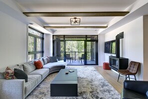 Premium Condo | Living area | TV, fireplace - 101 Verbier Building 3 (Mont-Tremblant)