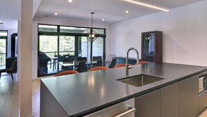 Premium Condo | Private kitchen - 101 Verbier Building 3 (Mont-Tremblant)