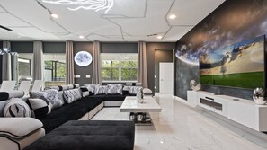 Living area - Star Wars Themed 12br Villa 10min to Galaxy's Edge (Kissimmee)