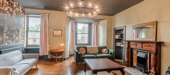Bondgate House - Six Bedroom House, Sleeps 12