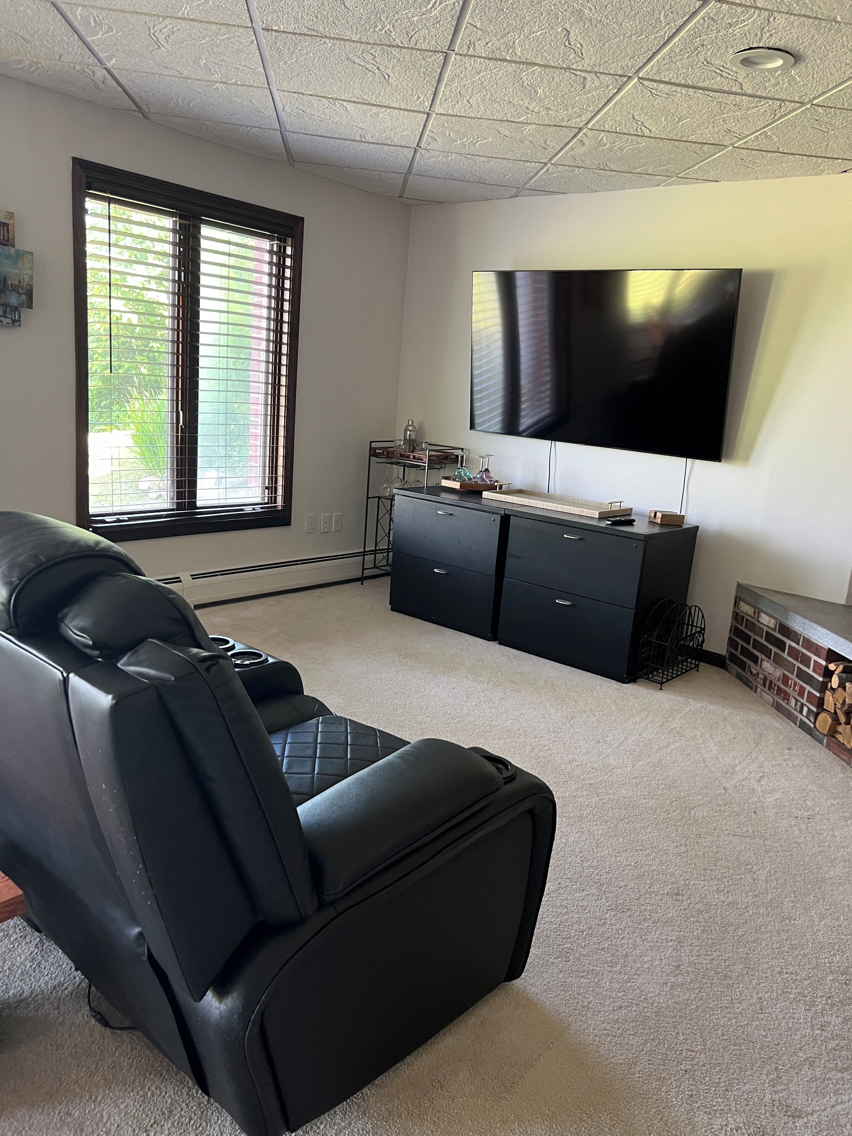 Smart-TV, Kamin, Drucker