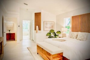 4 bedrooms, WiFi, bed sheets