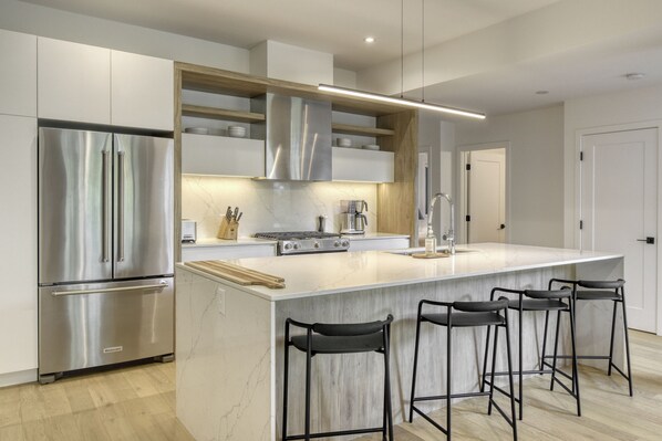 Luxury Condo | Private kitchen