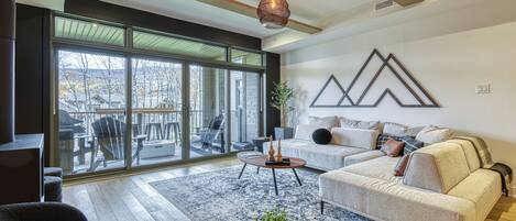 Condo Deluxe | Área de sala de estar