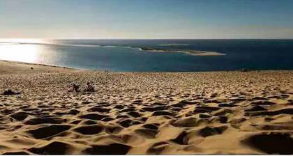 Chalet Dans un Village Vacances sur le Bassin Darcachon , Plages à Proximité