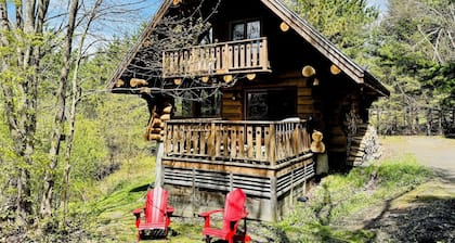 Cabane du Hibou - Foyer au bois- Mont Owl's Head