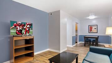 Desk, blackout drapes, iron/ironing board, free WiFi