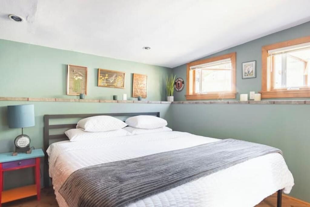 1 chambre, fer et planche à repasser, Wi-Fi, draps fournis